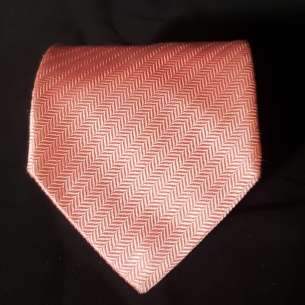 Pink Thomas Pink Made in England 100% Silk Necktie - Pink